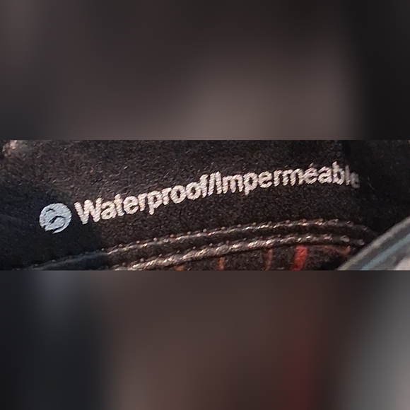 Blondo Waterproof Black Ankle Boots 8.5M NWT - Picture 9 of 12